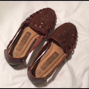Vintage leather flats